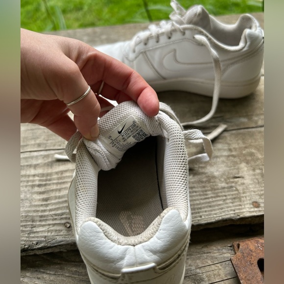 Nike courtside used size 5 - Picture 2 of 5